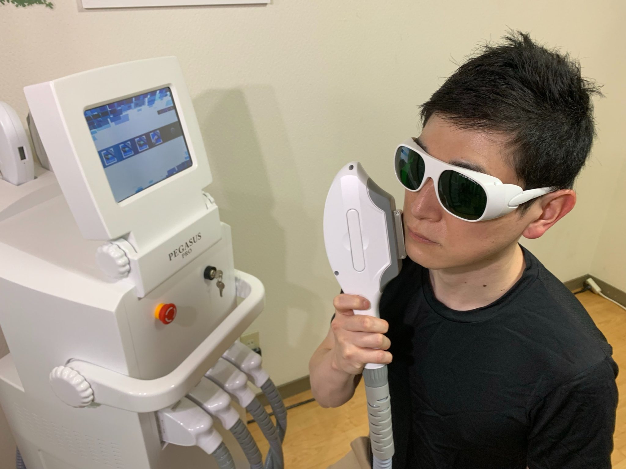 メンズ脱毛ビーグラッドのヒゲのセルフ脱毛